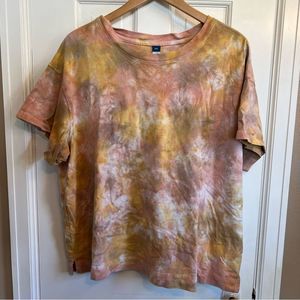 Old Navy tie-dye t-Shirt
